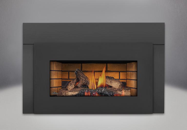 Façade Peint Noir insert